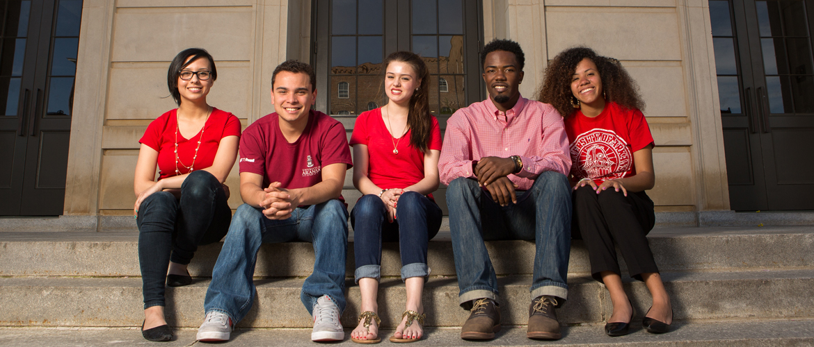  Students on steps of Old Main. 